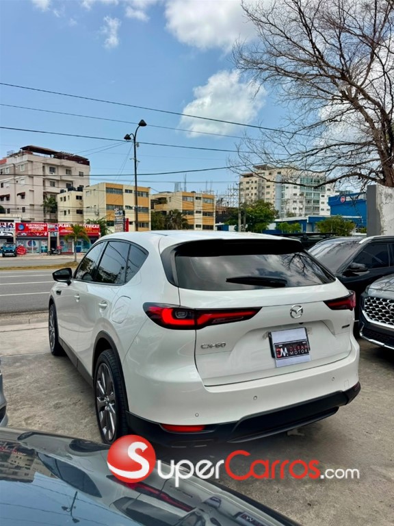 2024 Mazda CX-60 GS — foto 10 / 11