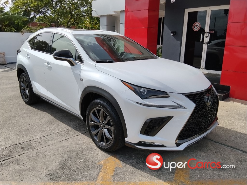 2021 Lexus NX 300 F Sport — foto 2 / 12