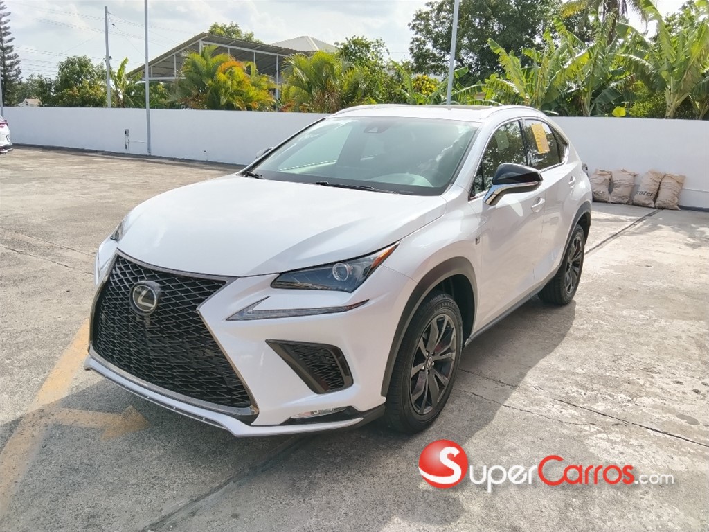 2021 Lexus NX 300 F Sport — foto 4 / 12