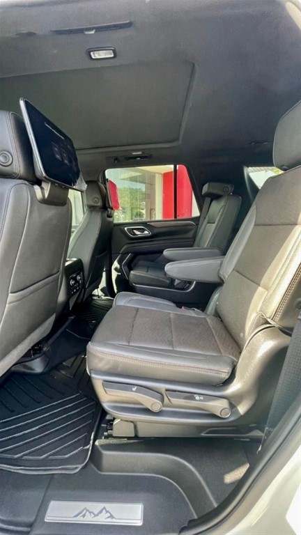 2024 Chevrolet Tahoe Highcountry — foto 7 / 12