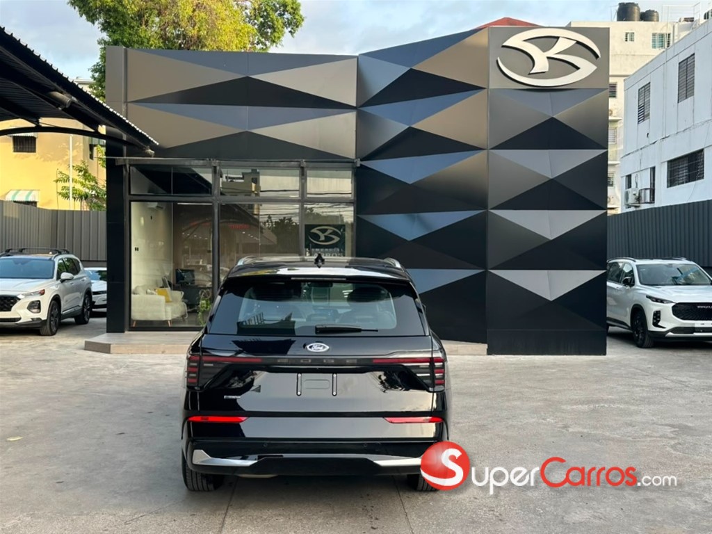 2026 Ford EDGE Titanium — foto 4 / 11