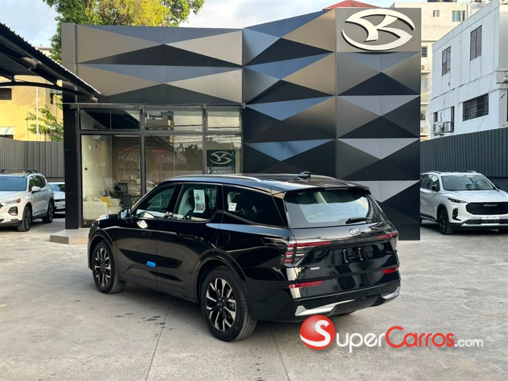 2026 Ford EDGE Titanium — foto 6 / 11