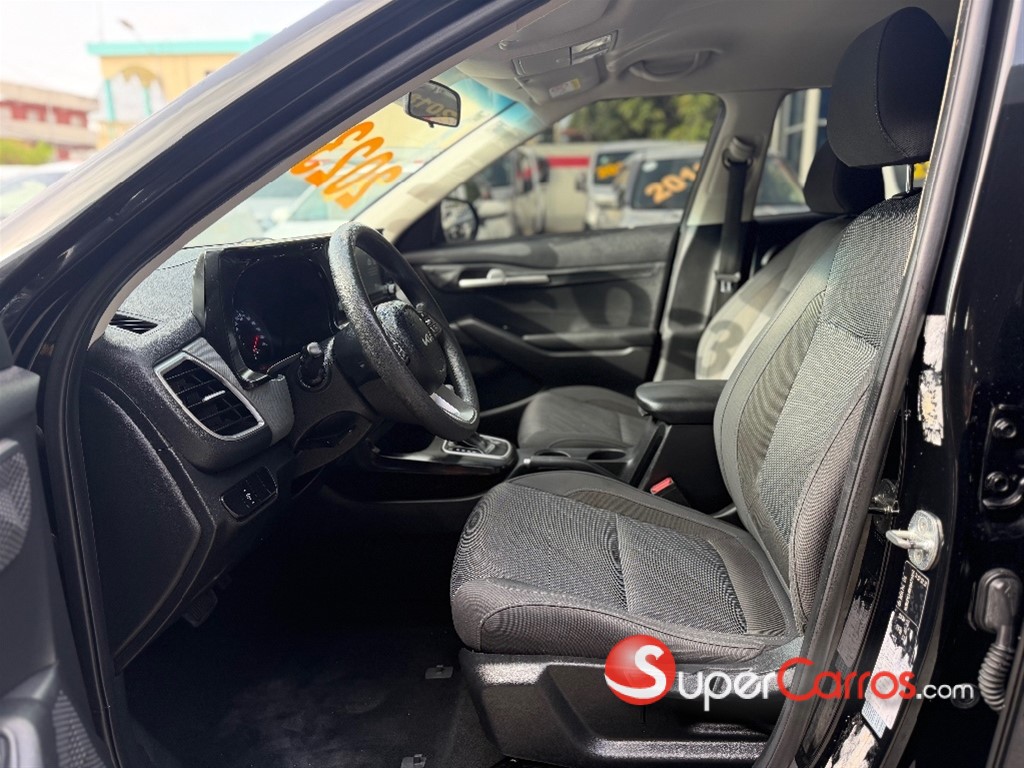 2023 Kia Seltos — foto 8 / 12