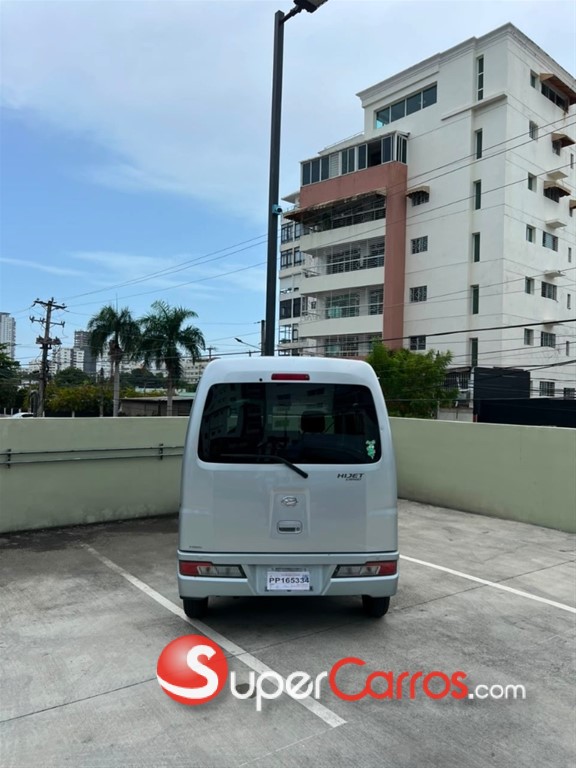 2020 Daihatsu Hijet — foto 5 / 11