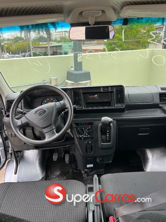 2020 Daihatsu Hijet — foto 7 / 11