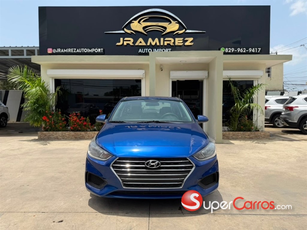 2020 Hyundai Accent SE — foto 2 / 12