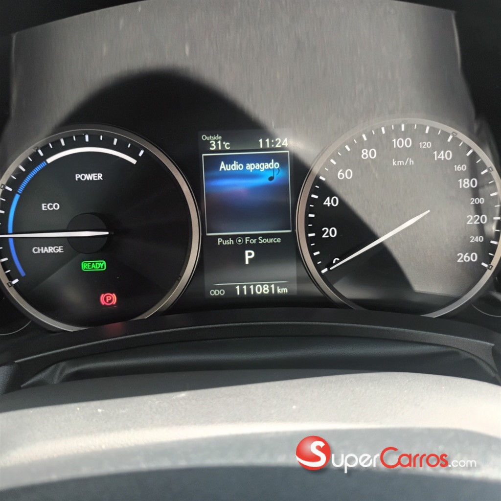 2020 Lexus NX 300 Hybrid — foto 6 / 10