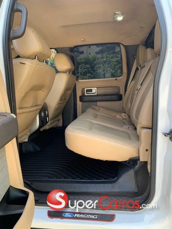 2013 Ford F 150 Lariat — foto 2 / 12