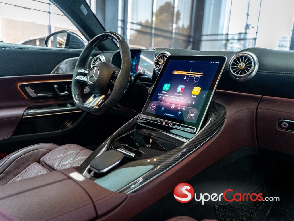 2026 Mercedes-Benz Clase GT 63 S E Performance Coupe — foto 10 / 12
