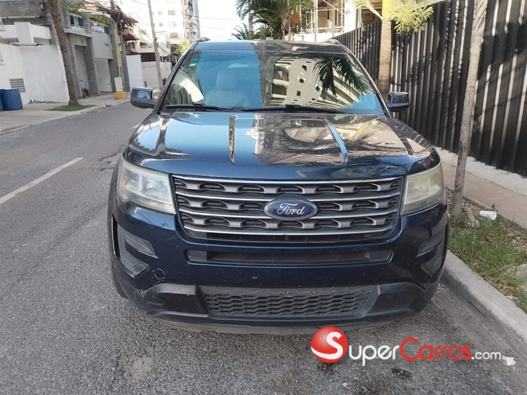 2017 Ford Explorer