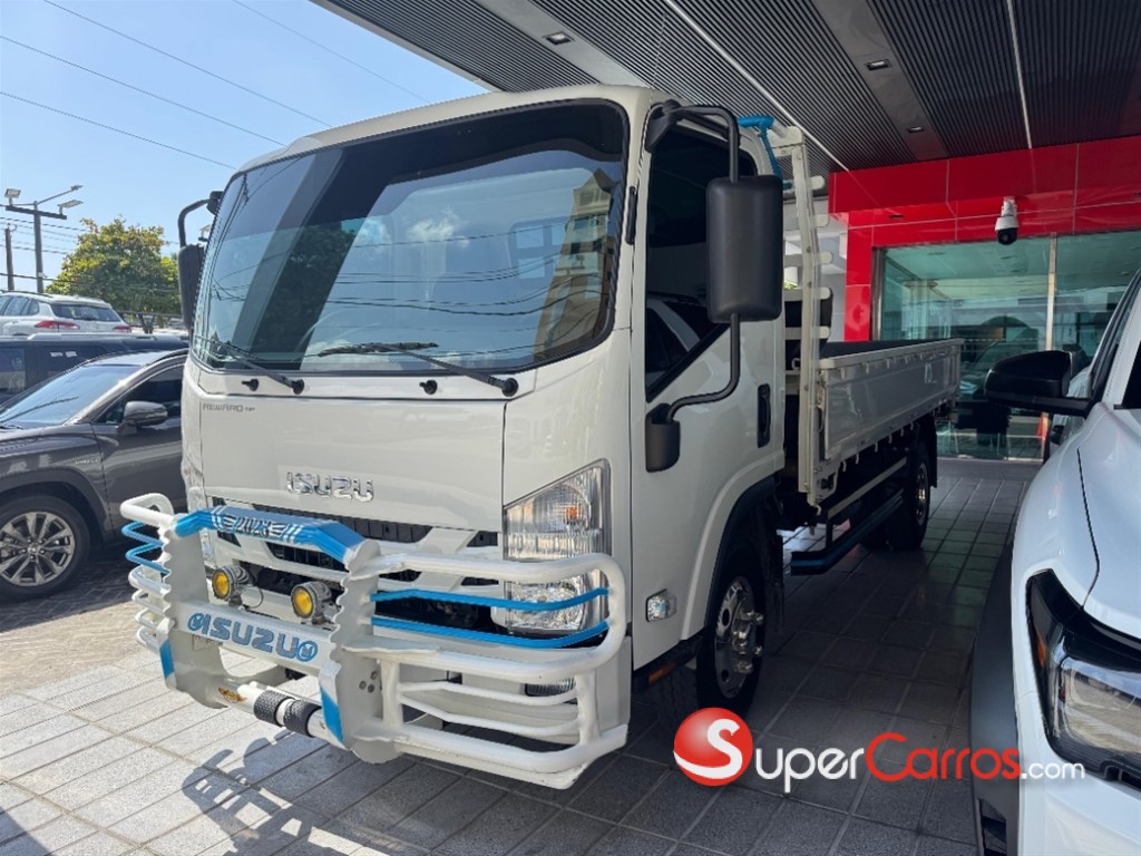 2023 Isuzu NPR 14 pies