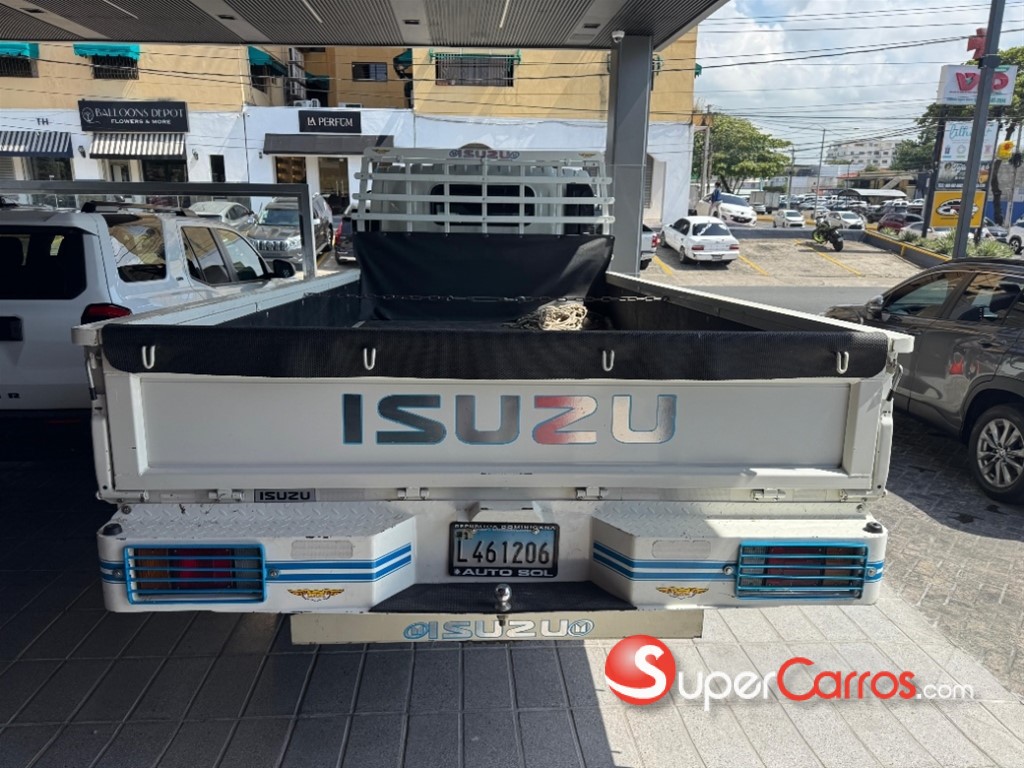 2023 Isuzu NPR 14 pies — foto 4 / 9