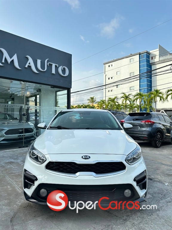 2021 Kia Forte LXS — foto 2 / 10