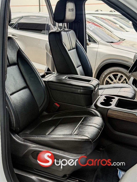 2021 Chevrolet Silverado High Country Duramax — foto 3 / 10