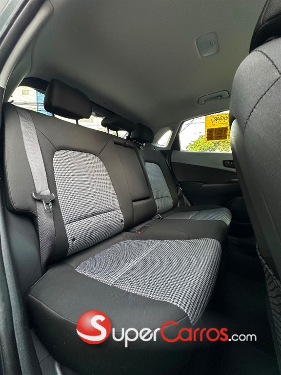2021 Hyundai KONA SEL — foto 10 / 10