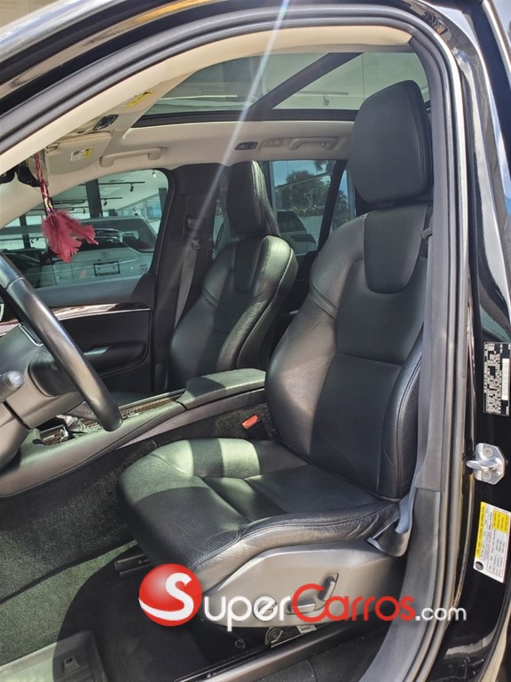 2019 Volvo XC90 Momentum T6 — foto 12 / 12