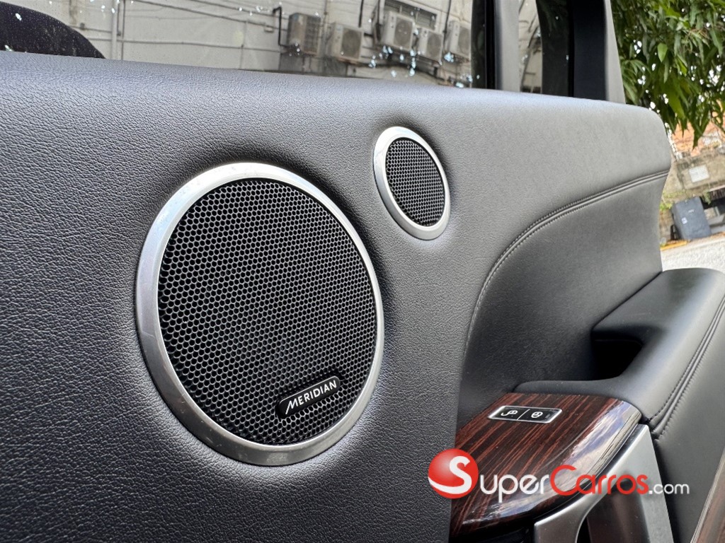 2014 Land Rover Range Rover Vogue HSE — foto 7 / 12