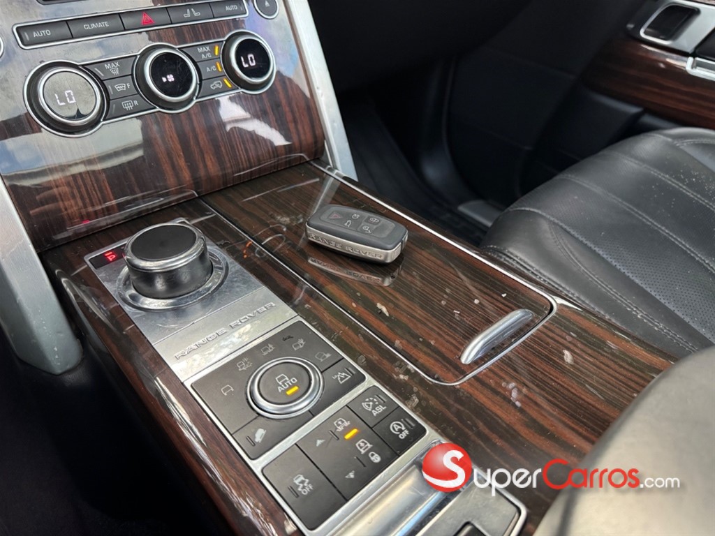 2014 Land Rover Range Rover Vogue HSE — foto 9 / 12