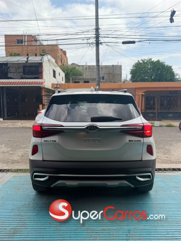 2021 Kia Seltos SX-T — foto 9 / 12