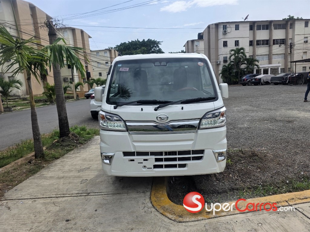 2023 Daihatsu Hijet — foto 2 / 12