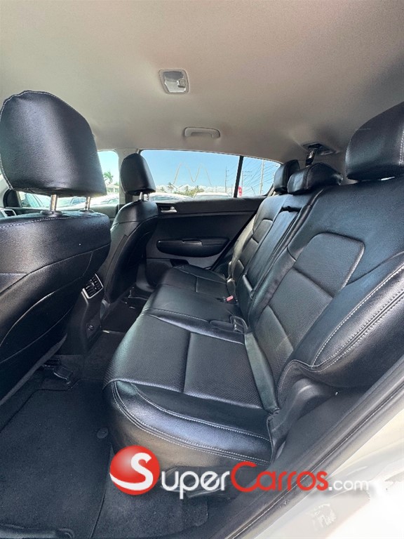 2022 Kia Sportage — foto 9 / 12