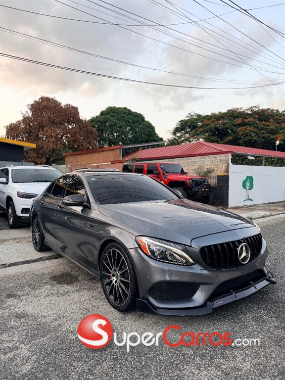 2018 Mercedes-Benz Clase C 300 AMG 4Matic