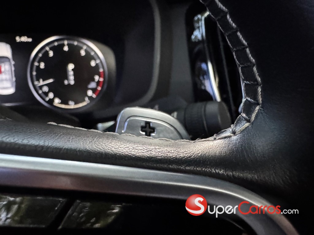 2020 Volvo S60 R Desing — foto 12 / 12