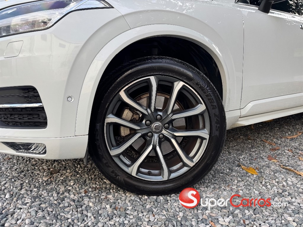 2017 Volvo XC90 Momentum T5 — foto 2 / 12