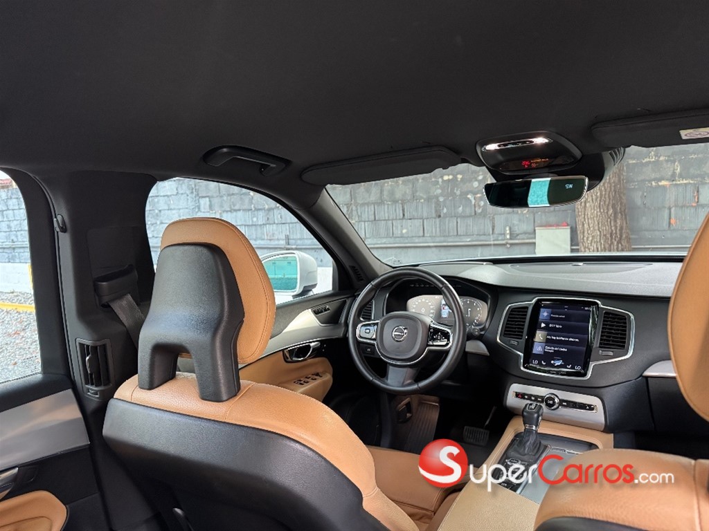 2017 Volvo XC90 Momentum T5 — foto 9 / 12