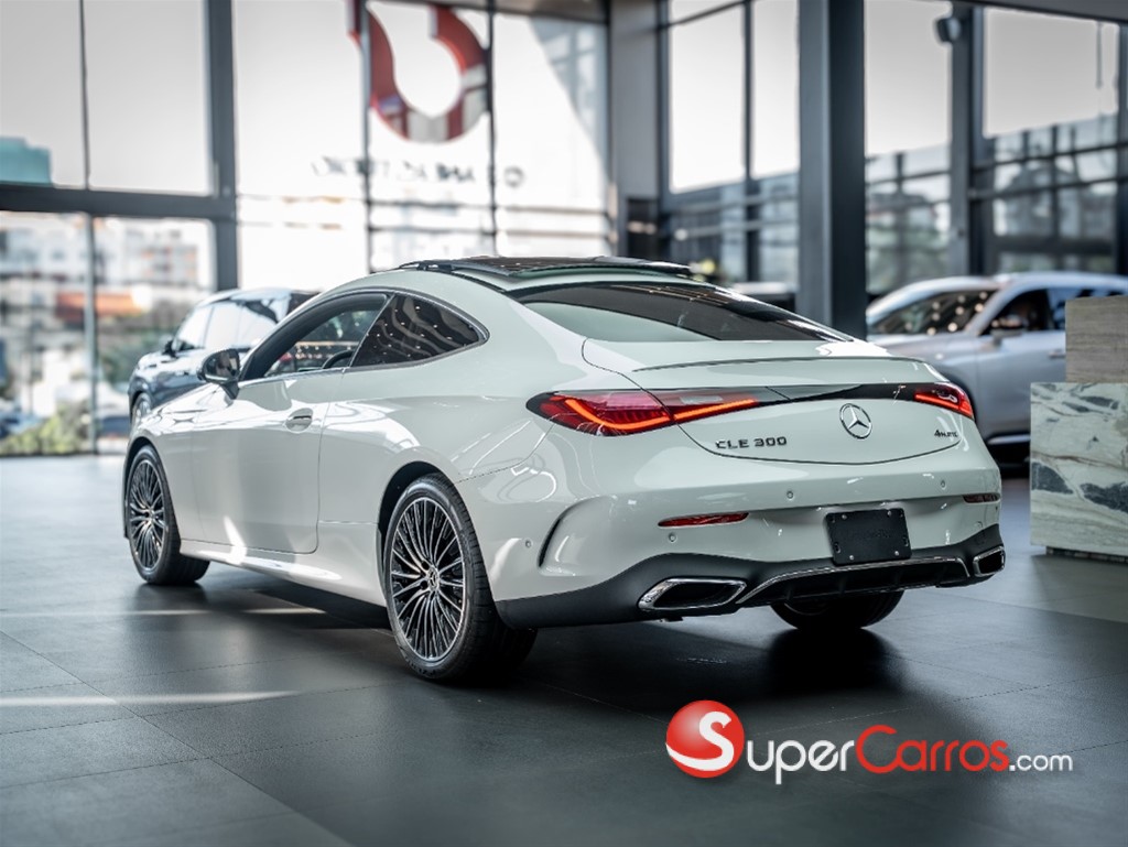 2026 Mercedes-Benz Clase CLE — foto 6 / 12