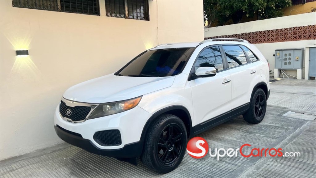 2011 Kia Sorento LX