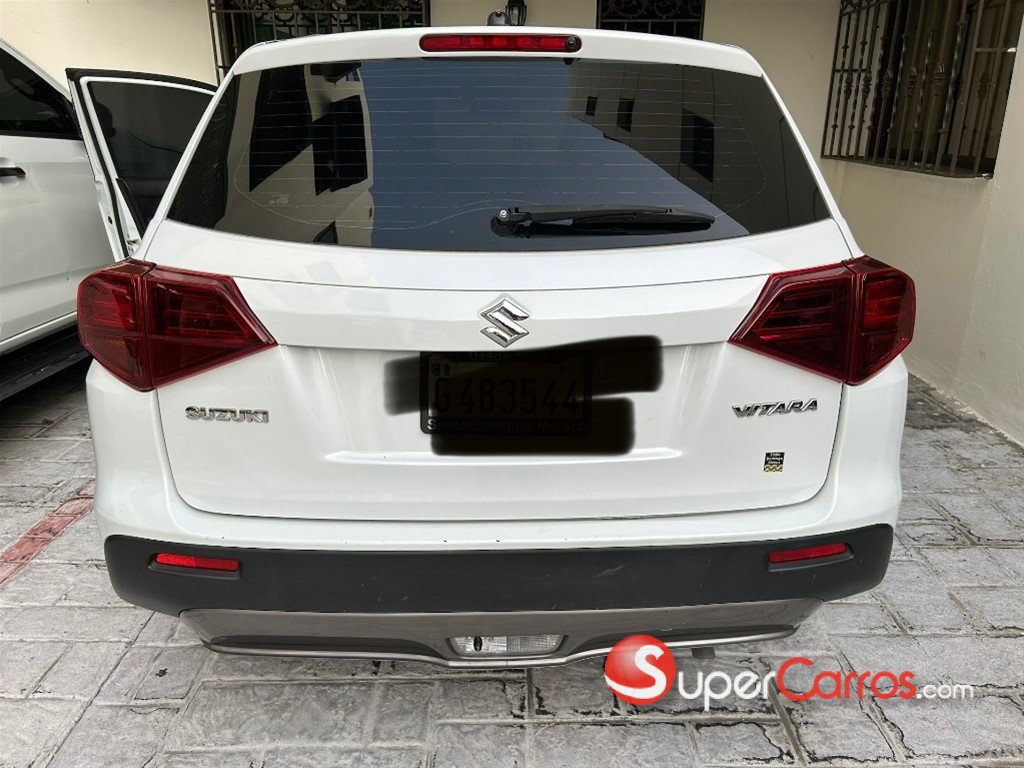 2020 Suzuki Vitara — foto 9 / 12