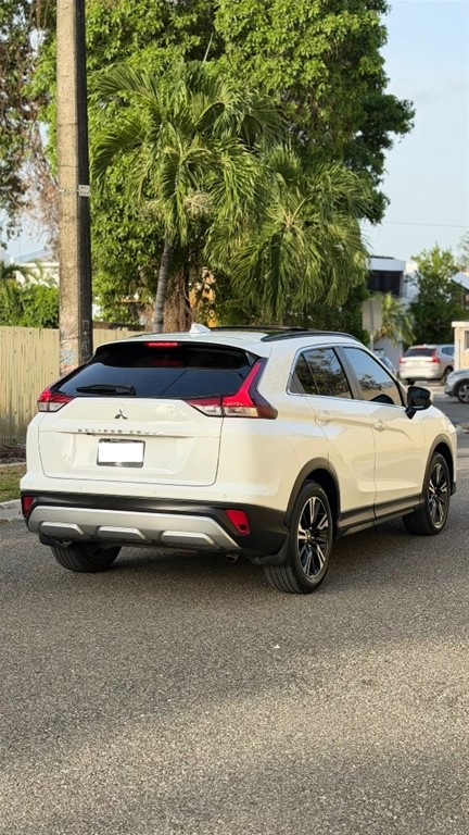 2024 Mitsubishi Motors Eclipse Cross — foto 3 / 12
