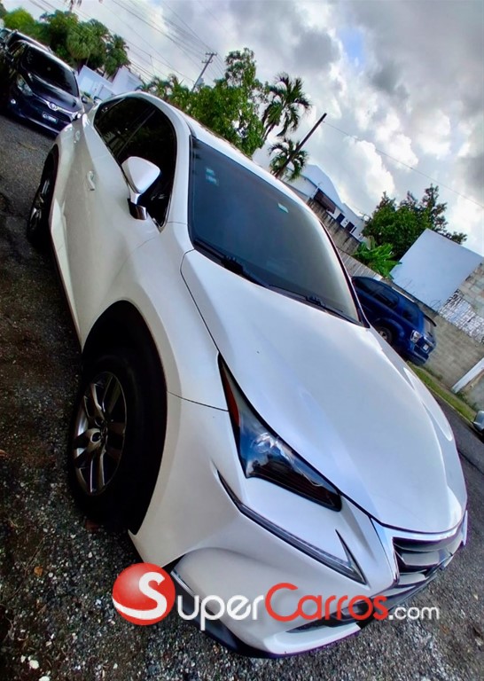 2016 Lexus NX 200T — foto 5 / 11