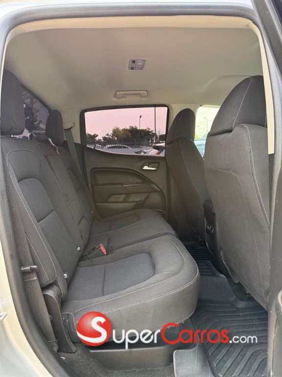 2017 Chevrolet Colorado LT — foto 9 / 12
