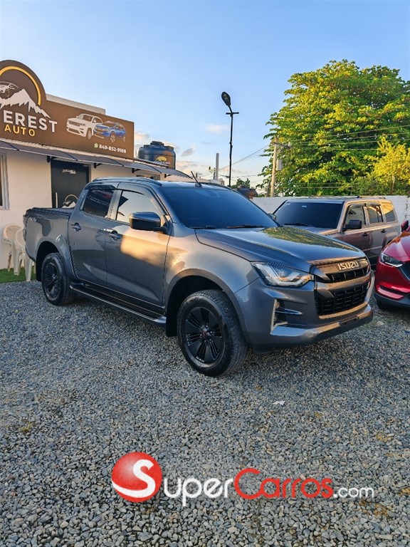 2024 Isuzu DMAX LSE — foto 3 / 8