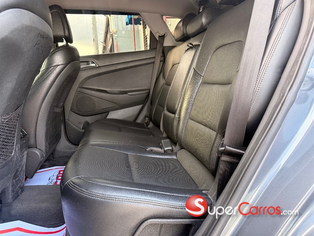 2017 Hyundai Tucson Sport — foto 7 / 9