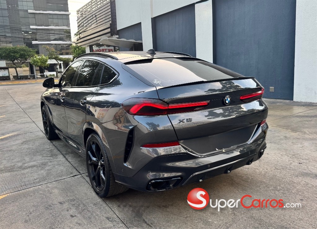 2021 BMW X 6 SDrive40i — foto 4 / 12