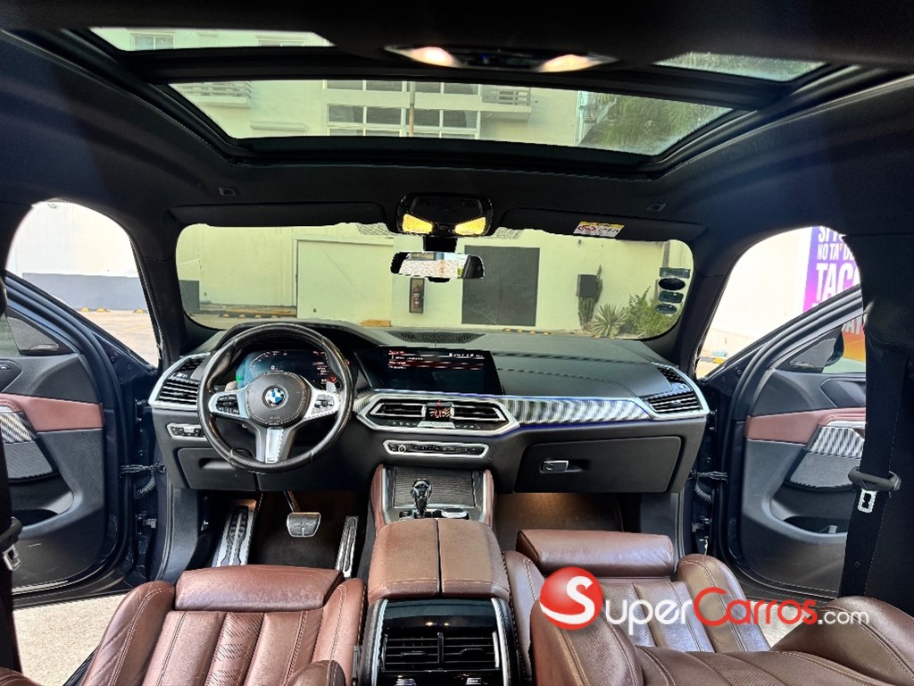 2021 BMW X 6 SDrive40i — foto 8 / 12