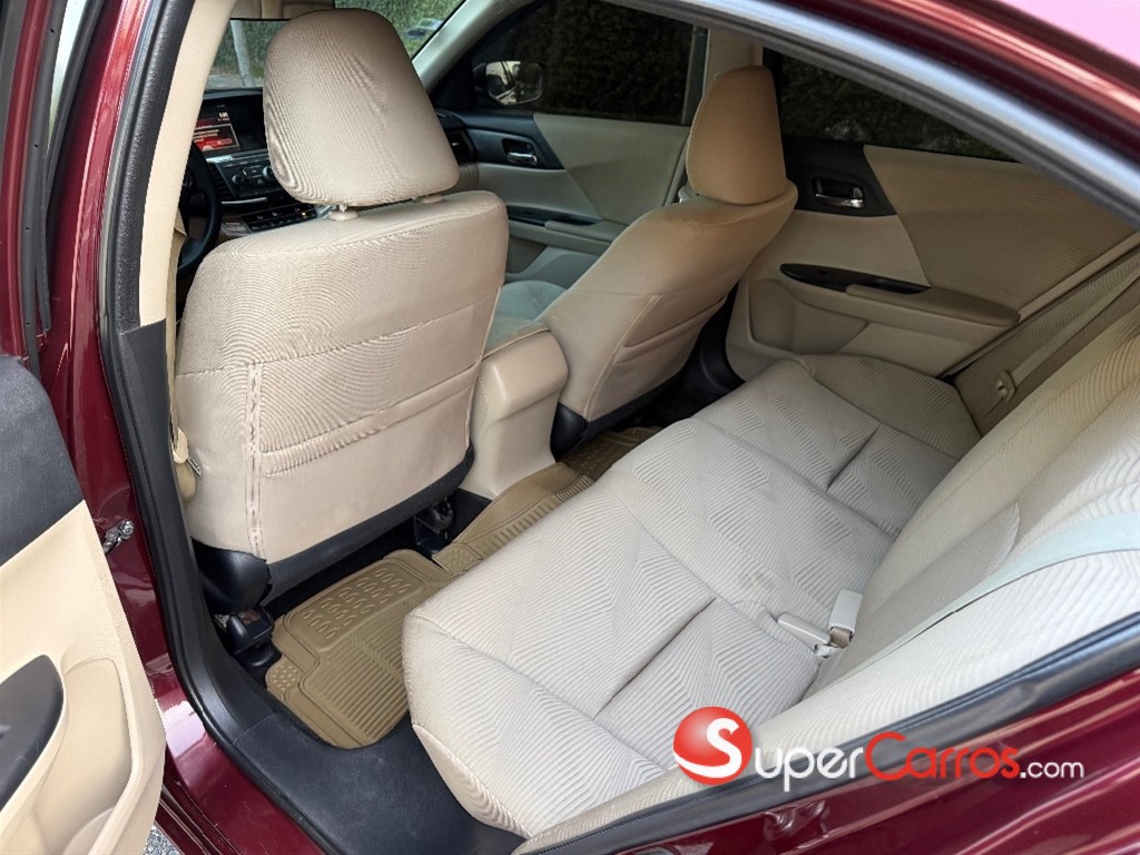 2014 Honda Accord LX — foto 7 / 9