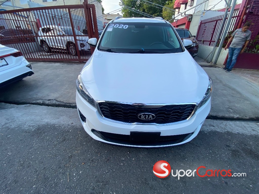 2020 Kia Sorento LX — foto 2 / 12