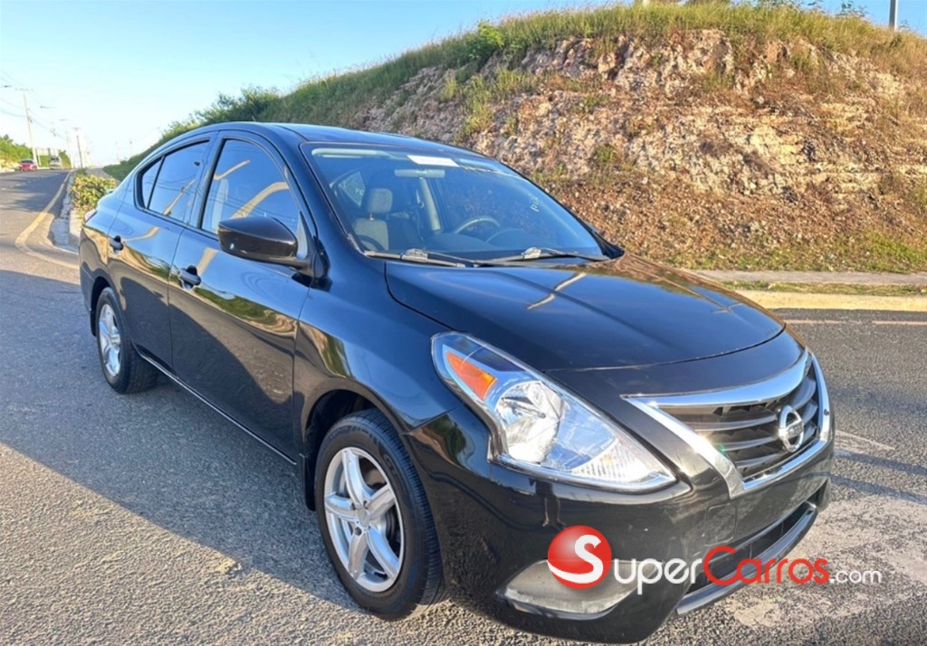 2019 Nissan Versa — foto 7 / 9