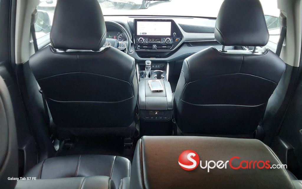 2023 Toyota Grand Highlander XLE — foto 7 / 8