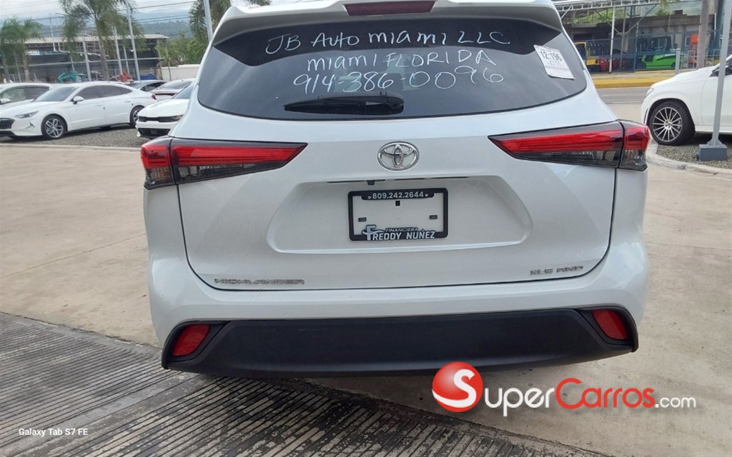 2023 Toyota Grand Highlander XLE — foto 8 / 8