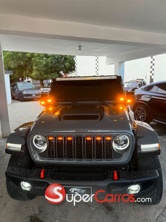 2025 Jeep Gladiator Mojave — foto 2 / 12