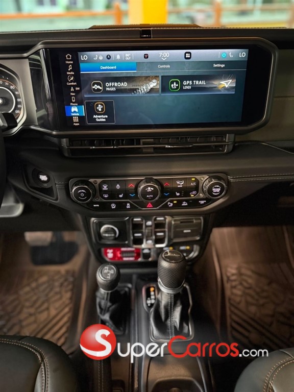 2025 Jeep Gladiator Mojave — foto 12 / 12