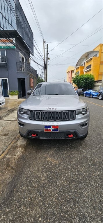 2017 Jeep Cherokee Trailhawk — foto 3 / 7