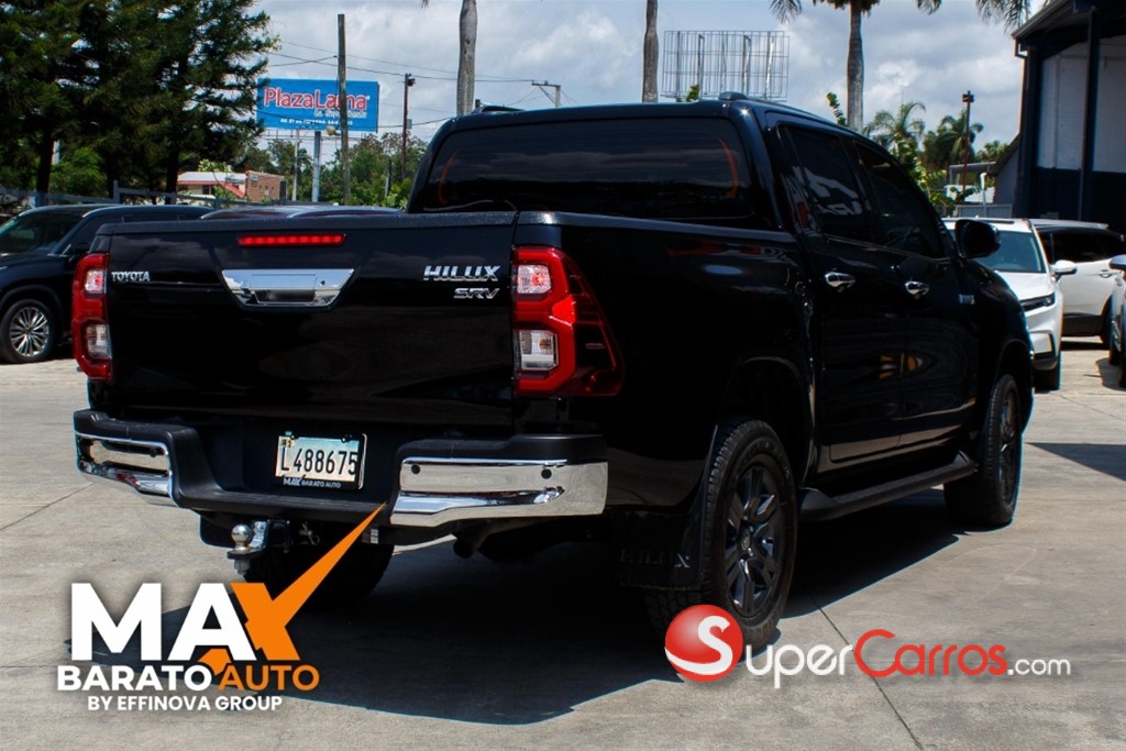 2023 Toyota Hilux Limited — foto 3 / 9