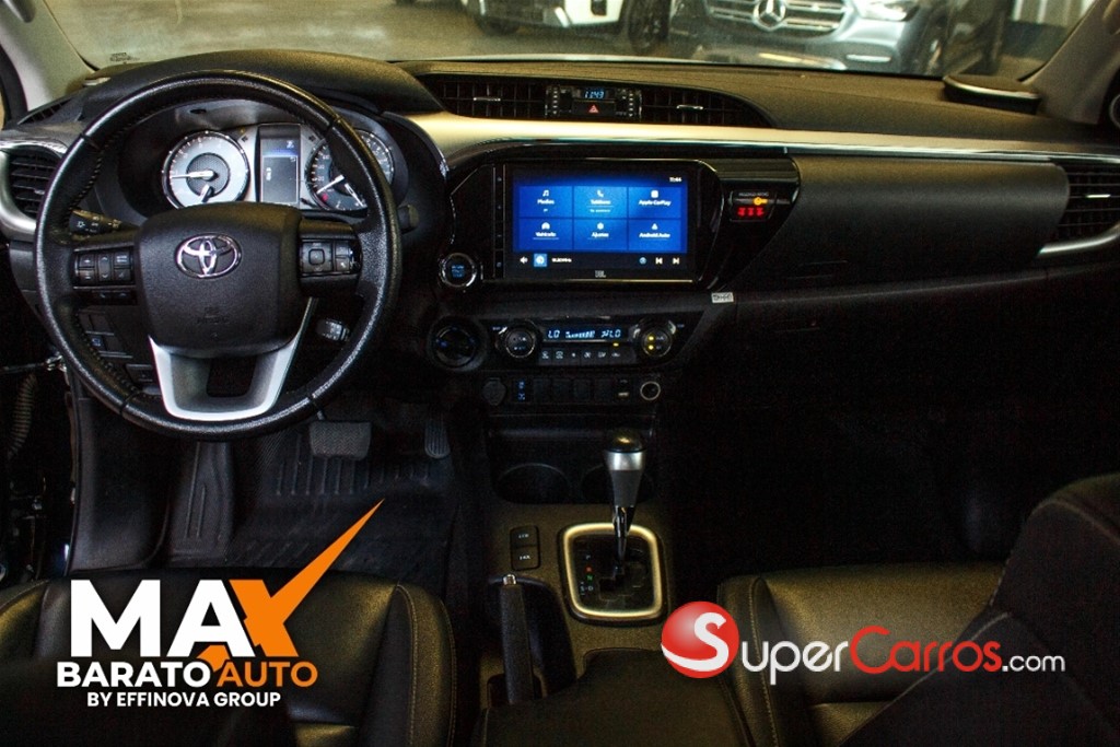 2023 Toyota Hilux Limited — foto 8 / 9