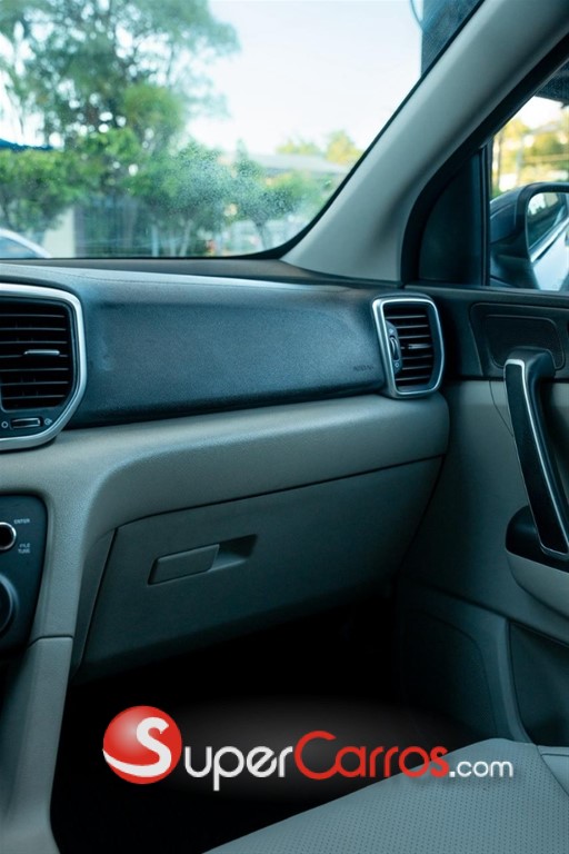 2020 Kia Sportage — foto 2 / 12